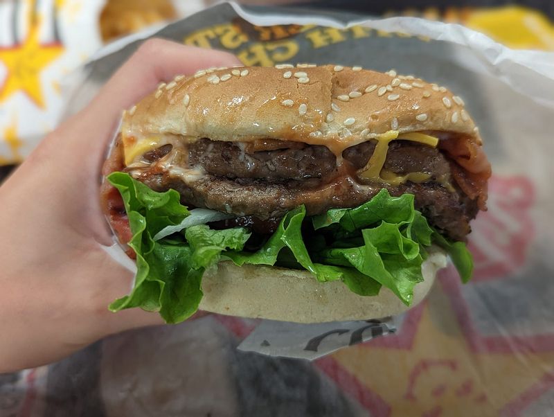 Carl's Jr. Famous Star: Infamously Mediocre