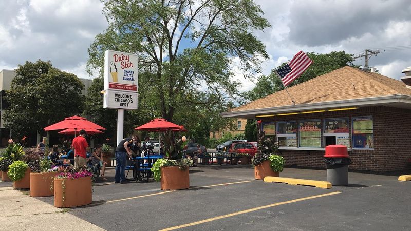 Dairy Star — Lincolnwood