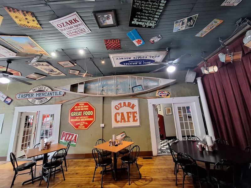 Ozark Café, Jasper