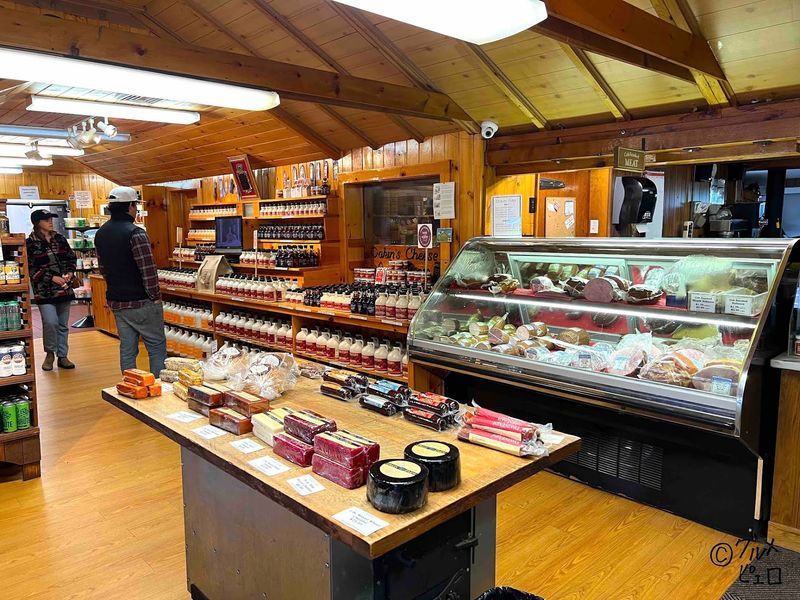 Dakin Farm Dakin Farm