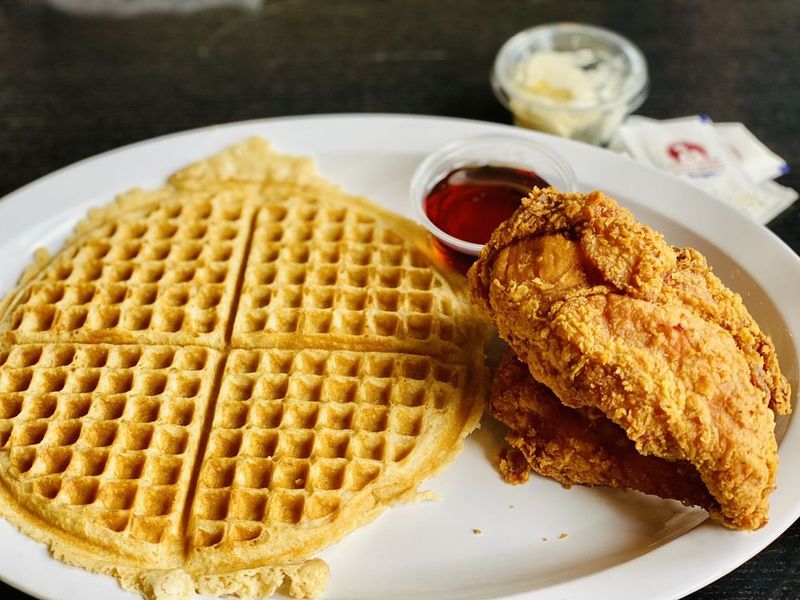 Chicago's Home of Chicken & Waffles – Chicago