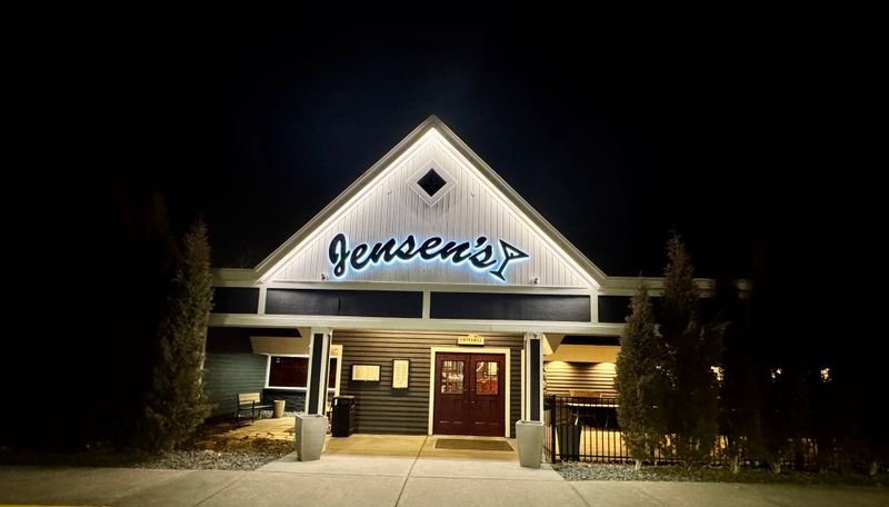 Jensen's Food & Cocktails — Eagan, Minnesota