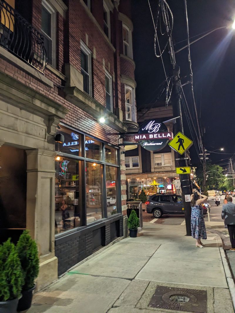 Mia Bella Restaurant — Cleveland (Little Italy)