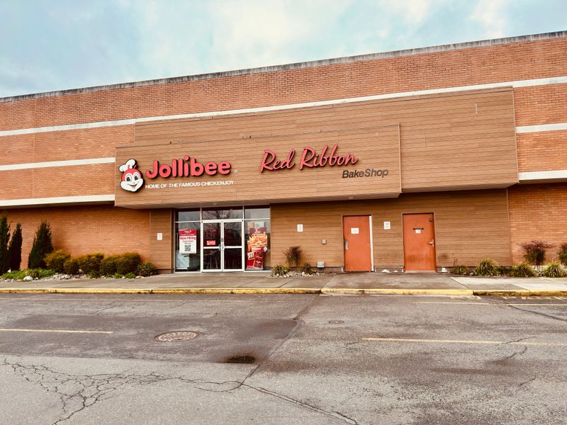 Jollibee (Tukwila)