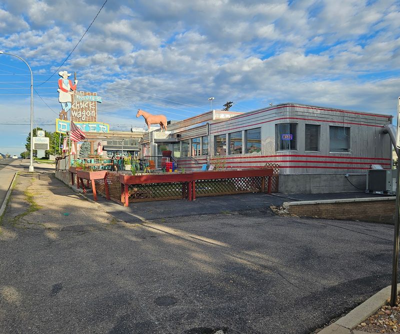 Davies' Chuck Wagon Diner, Lakewood