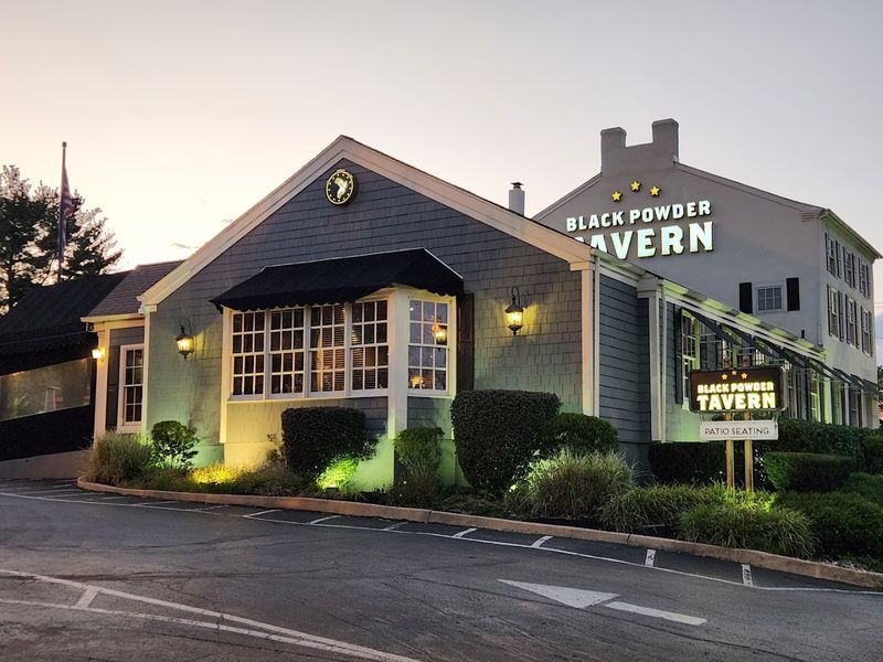 Black Powder Tavern, Wayne