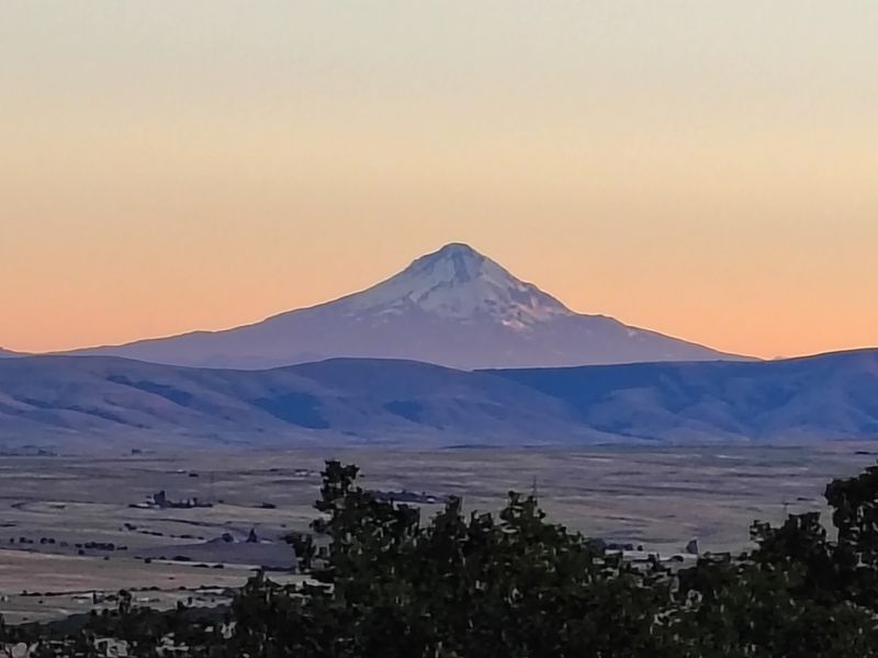 Daylight Views Across The Columbia River Gorge