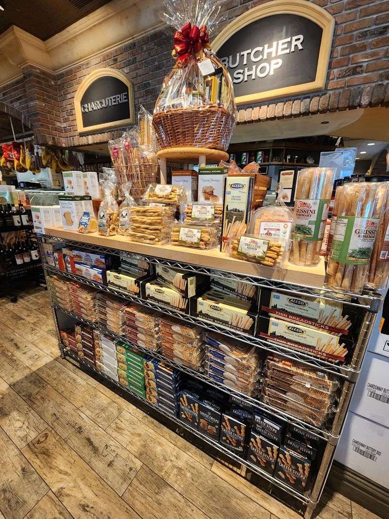 DeRomo's Gourmet Market - Bonita Springs