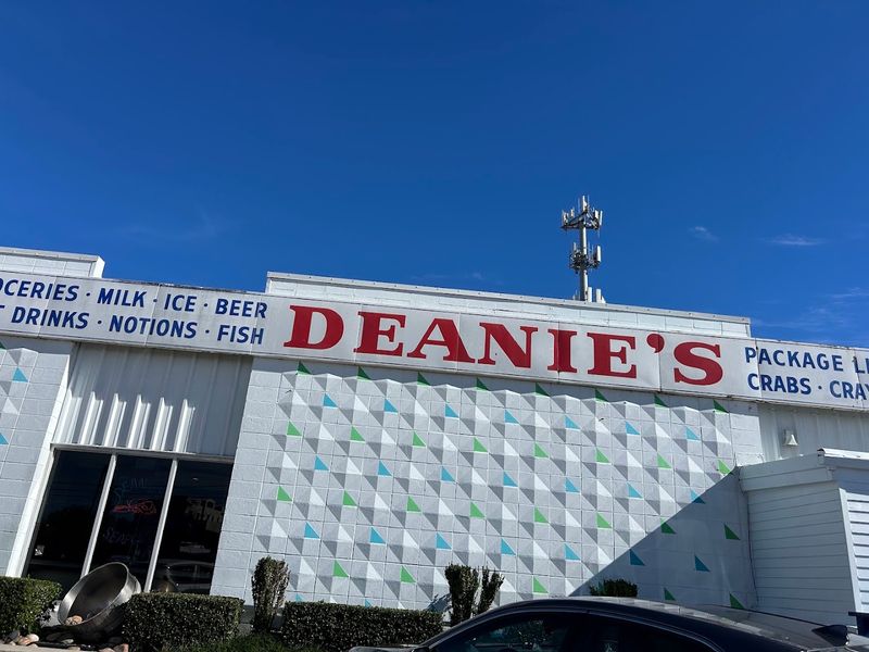 Deanie's Seafood