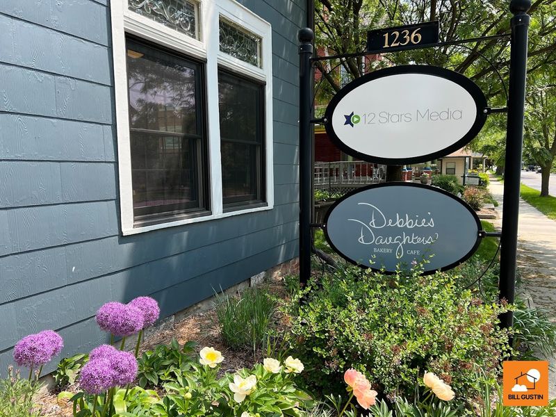 Debbie's Daughters Bakery & Cafe 
