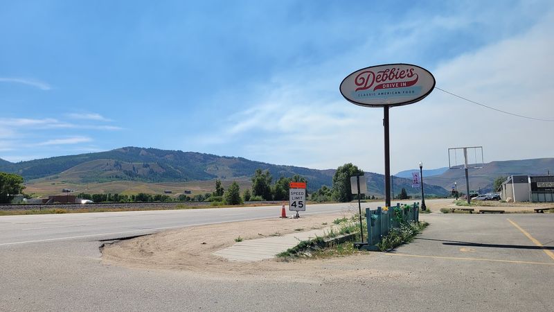 Debbie's Drive In, Granby