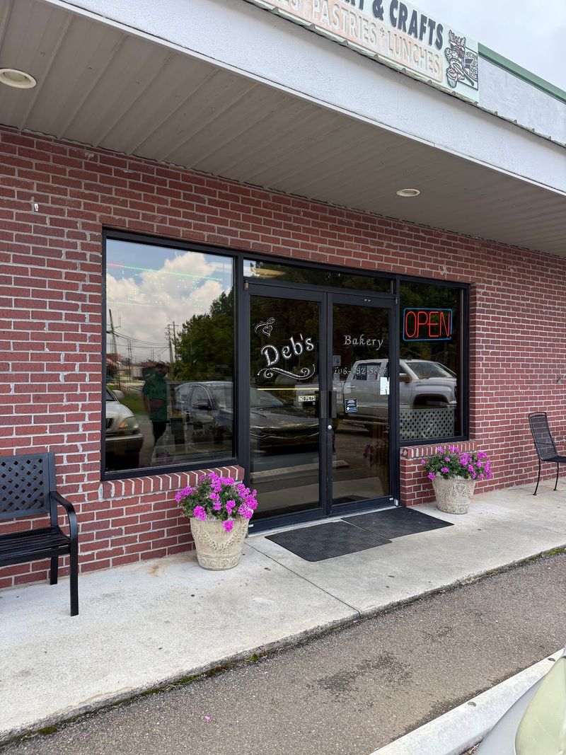 Deb's Bakery & Craft Shop