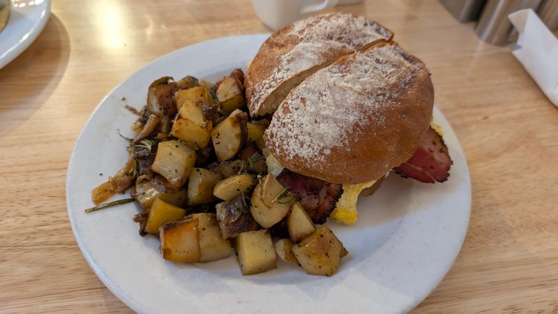 Menu Overview and Notable Dishes