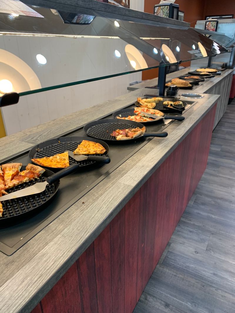 Buffet lineup and menu highlights