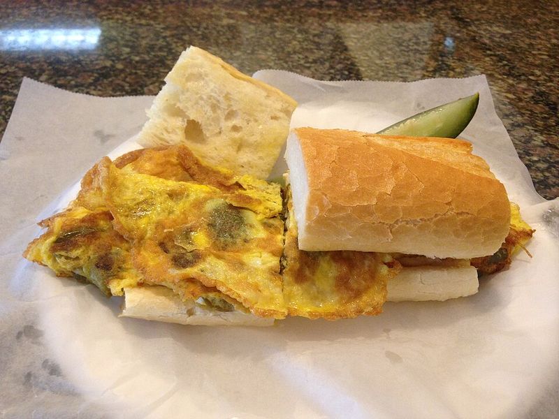 Pepper And Egg Sandwich