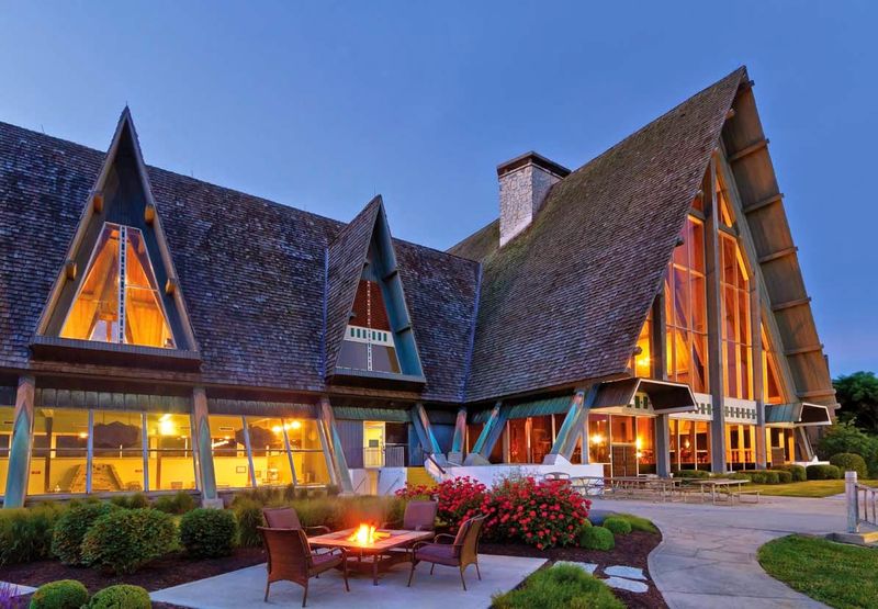 Hueston Woods Lodge Cabins, College Corner, Ohio