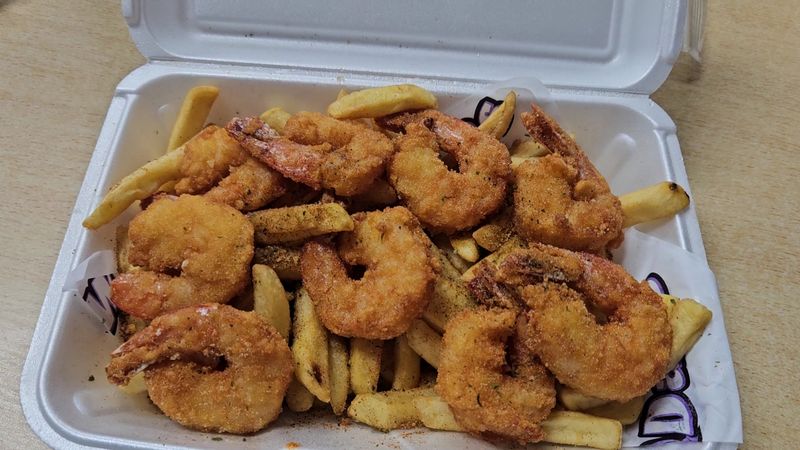 We Dat’s Chicken & Shrimp – Canal Street