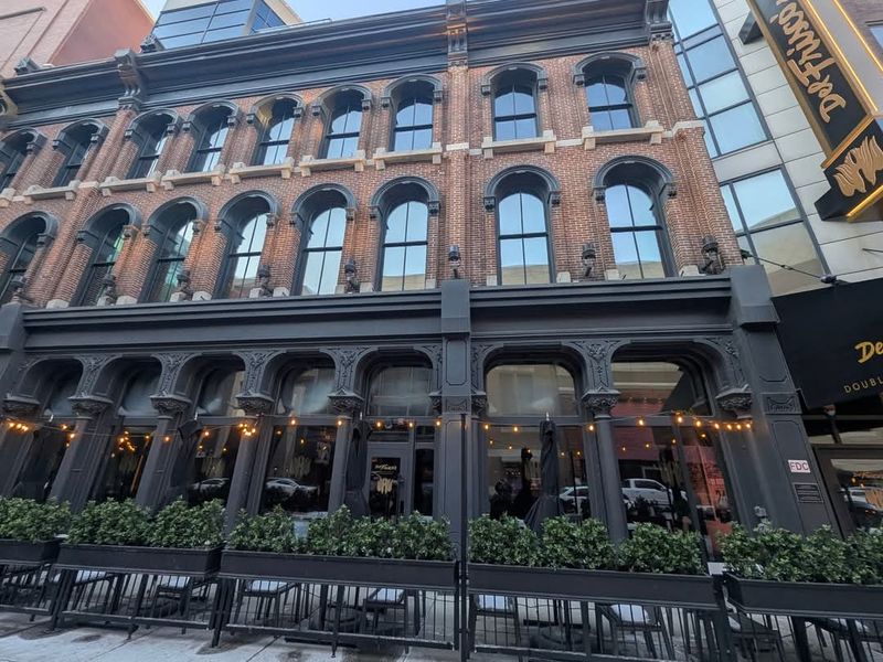 Del Friscos Double Eagle Steakhouse
