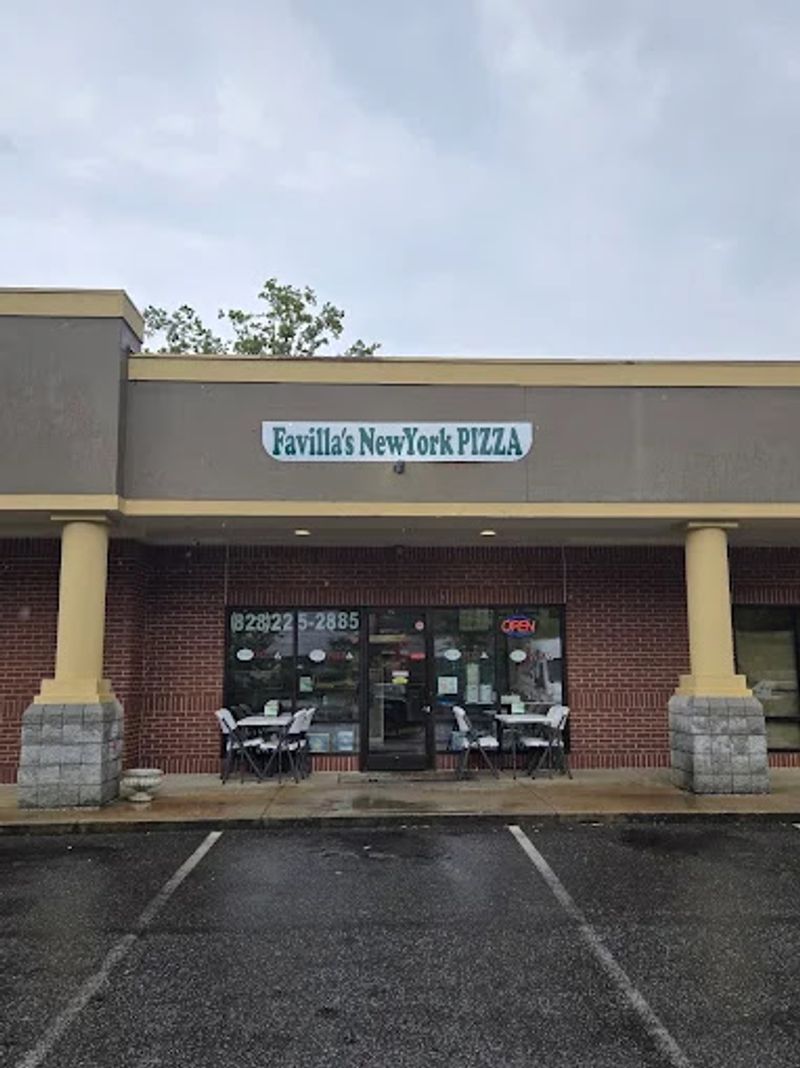 Favilla's NY Pizza (Asheville)