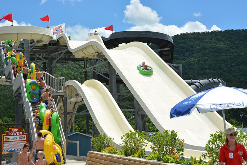 DelGrosso's Park And Laguna Splash, Tipton