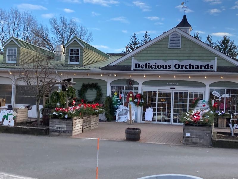 Delicious Orchards