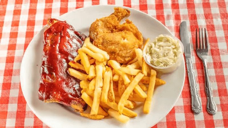 Dell Rhea's Chicken Basket (Willowbrook)