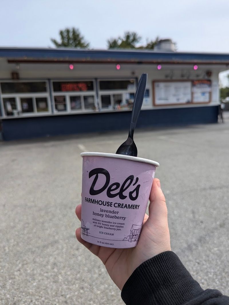 Del's Roadside Rhinebeck