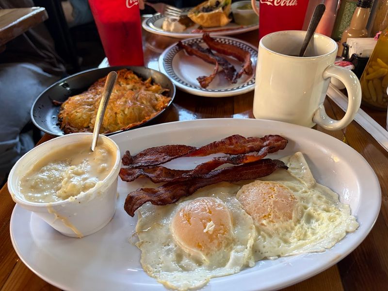 Demetri's BBQ