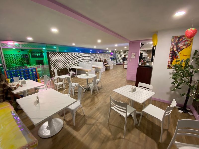 Creme Ice Cream Co., Fayetteville