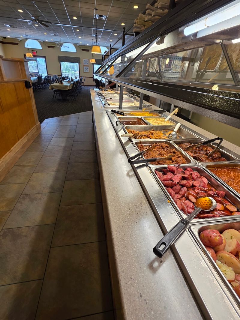 Der Dutchman Restaurant & Bakery: Pie Heaven in Sarasota