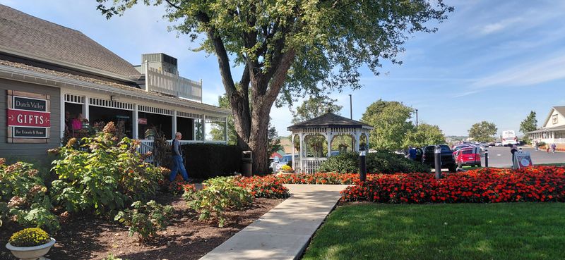 Dutch Valley Restaurant – Sugarcreek, OH