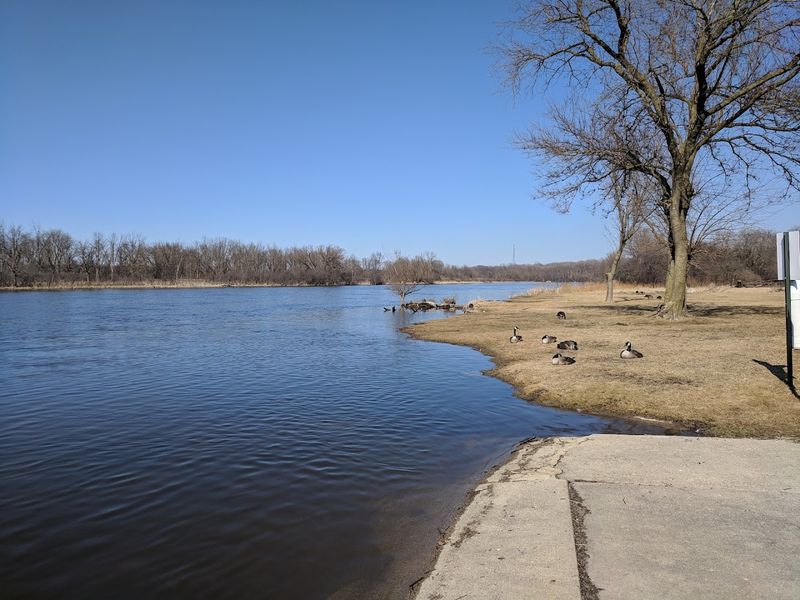 Fox River Shores Forest Preserve, Carpentersville