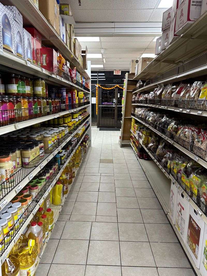 Desi Bazaar Indian Grocery and Meat Store, Champaign, IL