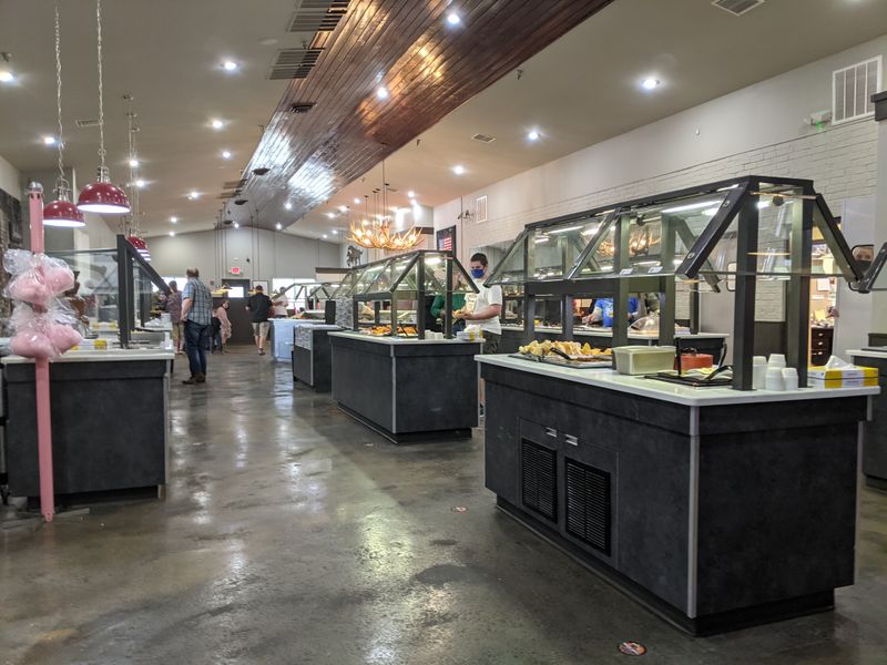 Staff That Actually Refills Your Drinks