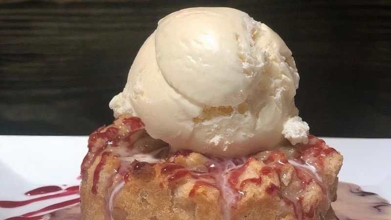 Desserts Give Diners A Reason To Save Room