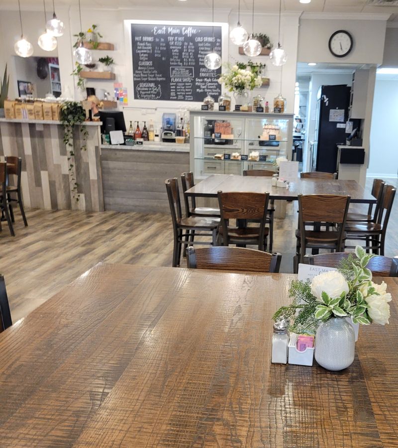 Welcoming Atmosphere and Attentive Service