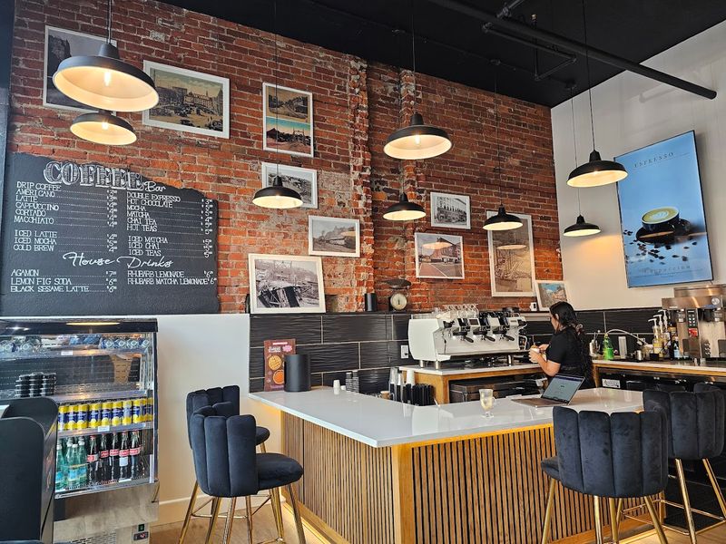 Agamon Bakery & Café Is Built Around An Experience, Not Just A Transaction