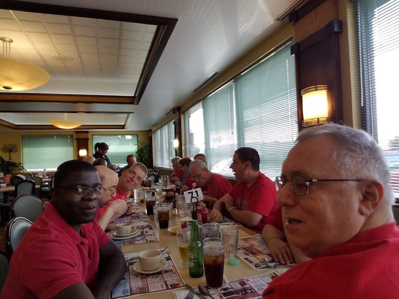 Group Dining And Private Room Options