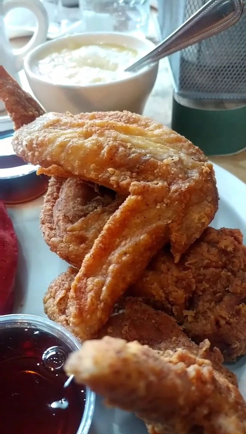 Kuzzo’s Chicken And Waffles, Detroit