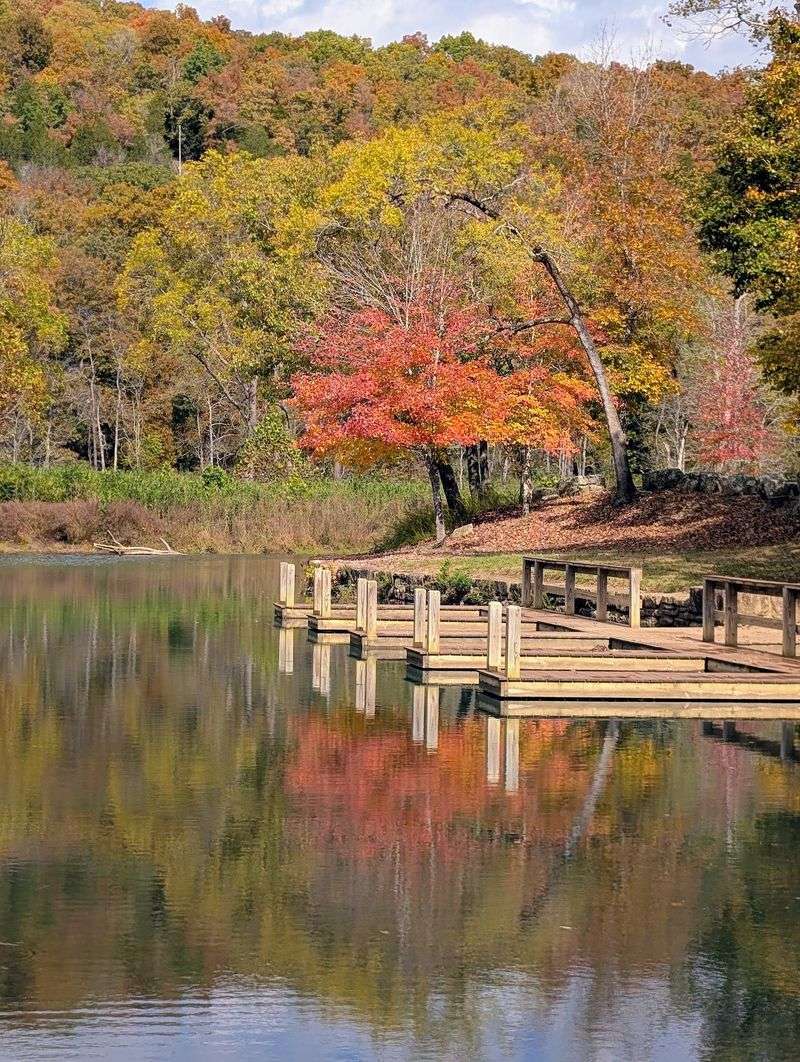 Devil's Den State Park