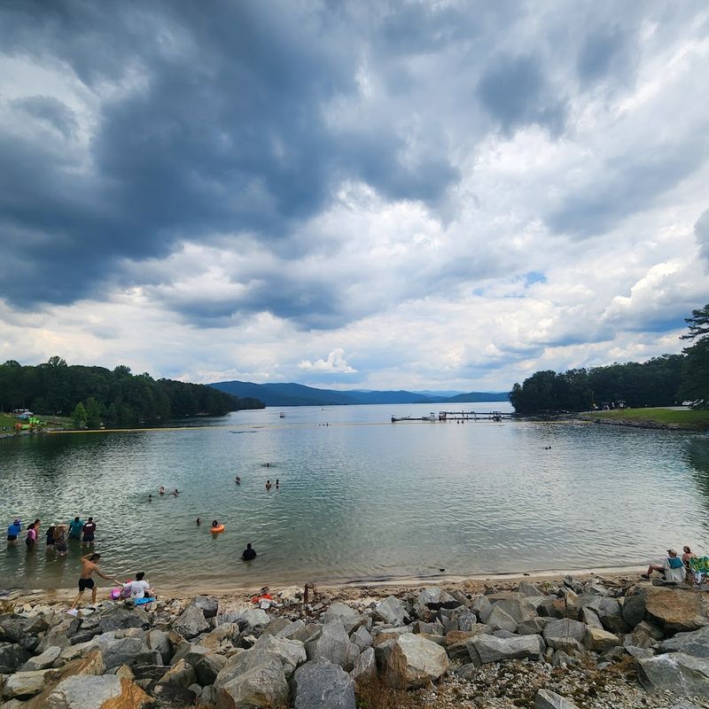 Devils Fork State Park Access Point