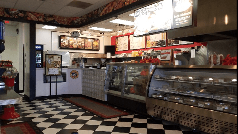 W.G. Grinders – Columbus, OH – 445 E Dublin Granville Rd