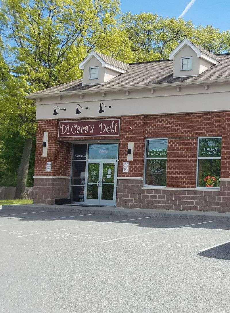 DiCara's Deli