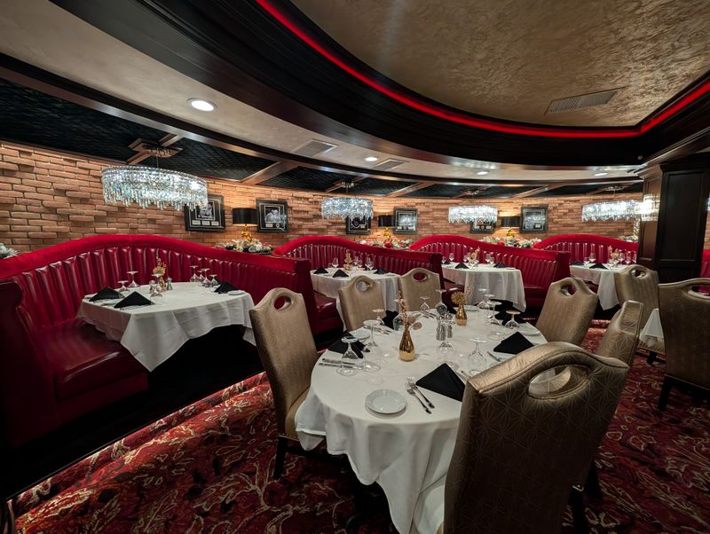 Dean Martin's Lanning's Restaurant – Akron/Bath
