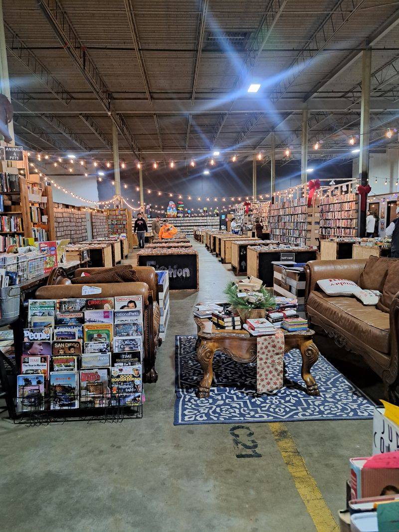 Books By The Pound, Searcy