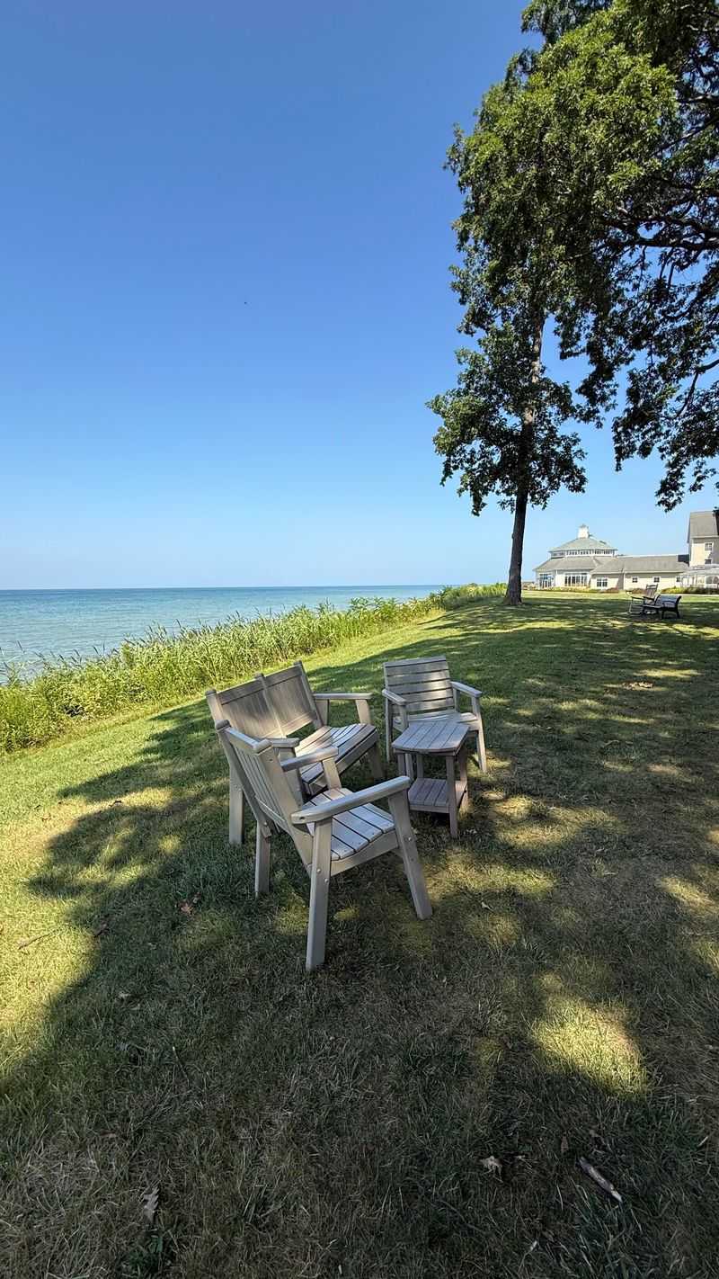 Horizons Restaurant & Lounge – Geneva-on-the-Lake