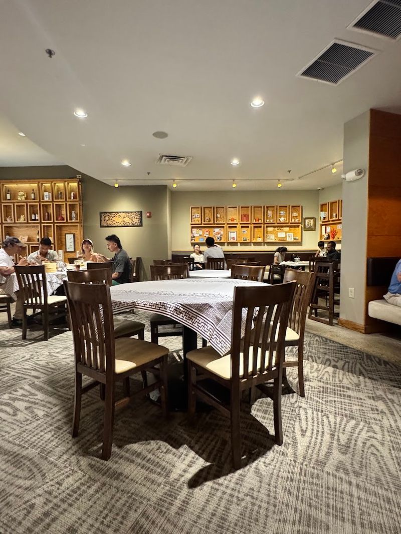 Ty Ginger Asian Bistro, Dublin