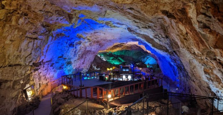Dine 200 Feet Underground In Arizona For An Unforgettable Valentine’s Day