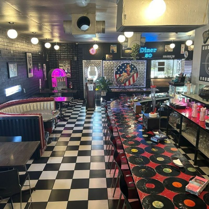 Diner 50, Phoenix