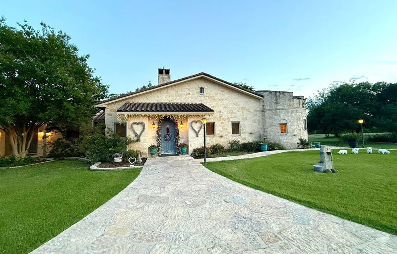 The Surrounding Nature Makes Every Bite Taste Even Better